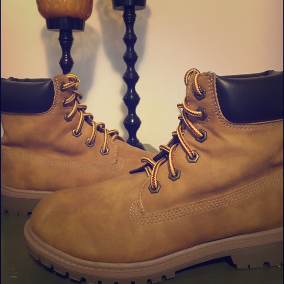 women's construction boots
